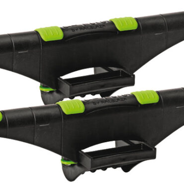 C-TUG è un carrello robusto ed adatto a tutti i terreni. Design leader di mercato.Non richiede attrezzi e si monta e smonta in pochi secondi. Dimensionato per essere riposto nei portelli kayak.• Si smonta in pochi secondi.• Si adatta all'interno dei portelli.• Imbottiture scafo in gomma.• Montaggio senza attrezzi.• Ruote Kiwi antiforatura con battistrada in gomma.• Cinghia 2,8 m con fibbia in alluminio.• Cavalletto regolabile.• 5 anni di garanzia.