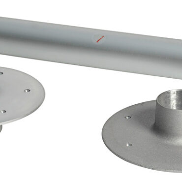 Costituita da due basi in alluminio anodizzato una ad incasso, l'altra esterna, più tubo in alluminio anodizzato Ø 80 mm, munita di innesti conici.