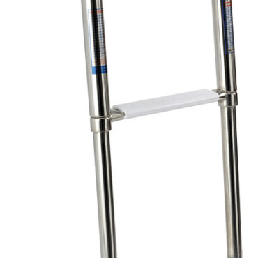 Realizzata in acciaio inox lucidato a specchio.