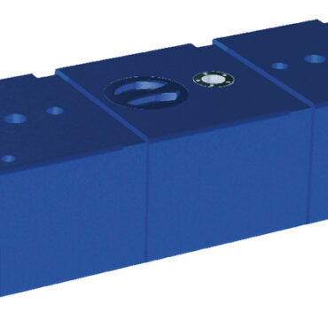 Completi di ingressi femmina sulle due testate da 3/4” e 1 1/2” per carico, scarico e sfiato . Stampati in polietilene ad alto spessore per garanzia contro il passaggio dei cattivi odori. Fabbricati secondo ISO 8099.