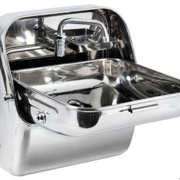 Ribaltabile a muro, con incorporato un rubinetto in acciaio inox. Molto robusto, ci si può appoggiare senza romperlo. Fornito completo di portasapone.