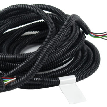 Sono disponibili pannelli di controllo digitali o analogici in base all’esigenza. Disponibile anche il cavo di prolunga, compatibile sia con la versione digitale che analogica.La massima lunghezza cavo compatibile è di 11,8 metri (5m + 5m + 1,8m già in dotazione)”.