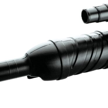 Per motori raffreddati ad acqua, fabbricati in polietilene alta densità.