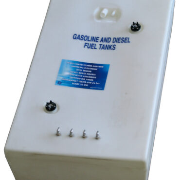 In polietilene reticolato omologato benzina, fabbricati secondo ISO 21487, certificati RINA CE. Completi di indicatori livello European VDO 10-180 Ω già installati e testati.