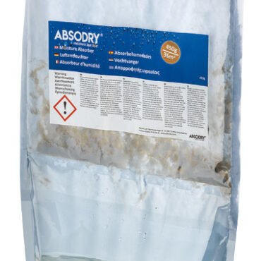 Il deumidificatore passivo a cristalli di sale assorbe l’umidità in eccesso presente nell’aria prevenendo la formazione di muffe e cattivi odori. Raggiunto il livello di umidità ideale il processo si interrompe automaticamente riprendendo qualora il tasso di umidità torni a crescere. Composto da un contenitore a due livelli. La busta contenente i cristalli di sale è disposta nel livello superiore; l’acqua da essi attirata viene raccolta nel contenitore al livello inferiore. Il contenitore può essere facilmente svuotato ed i cristalli sostituiti da una nuova ricarica. ABSODRY® Hanger è la versione appendibile, monouso, specifica per ambienti ristretti dove la ventilazione è limitata. Utilizzata negli armadi è ideale per mantenere abiti e maglioni freschi ed asciutti.