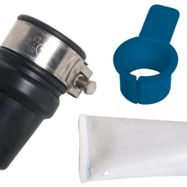 Garantisce un isolamento di lunga durata dalle infiltrazioni d’acqua, con bassa manutenzione se correttamente trattato.É realizzato in una speciale gomma resistente all’acqua salata ed al grasso lubrificante.Il prodotto è fornito completo di fascetta di serraggio in acciaio inox AISI 316 e di speciale lubrificante per linea d’asse.Il premistoppa lavora di regola sotto la linea di galleggiamento e viene lubrificato e raffreddato dall’acqua. Nel caso lavori sopra la linea di galleggiamento o al limite, è indispensabile il raffreddamento con una sorgente esterna di acqua. Versione A: con portagomma in ottone per lubrificazione esterna ad acqua (se non utilizzato è fornito tappo di chiusura in ottone) + foro con tappo in ottone per ingrassaggio.Versione B: priva di portagomma e foro di ingrassaggio. Il kit comprende: premistoppa + tubetto lubrificante specifico + istruzioni.