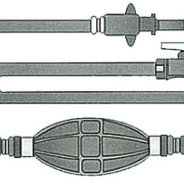 Fabbricato con speciale tubo coestruso con interposta calza in poliestere.Sezione 8x13 mm, resistente fino a 15 bar.Completa di pompetta tipo maggiorato, adatta per benzina verde.