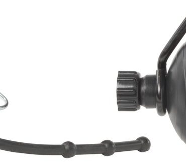 Completa di cinghia elastica di fissaggio.