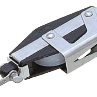 Carcassa in nylon nero più rinforzi in acciaio inox.