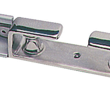 In acciaio inox AISI 316 lucidato a specchio.