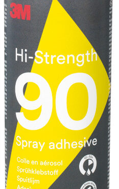 Adesivo spray sintetico per incollaggio di poliuretano espanso, superfici in gomma, giunzioni in gomma ed in plastica, in metallo, vetroresina e legno. Confezione da 500 ml.