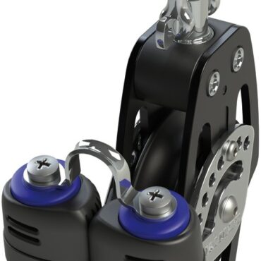 Una gamma di bozzelli dalle elevate prestazioni in termini di carico e scorrevolezza, che ha ottenuto numerosi riconoscimenti in fase di presentazione. Le guance in alluminio assicurano una distribuzione dei carichi ottimale tra puleggia e attacco, guidano perfettamente la cima quando il carico non è in asse ed anche quando la cima lavora con angoli non corretti. Rispetto ai prodotti sul mercato, a parità di diametro, hanno una resistenza al carico molto superiore. La puleggia scorre su boccola e sfere in Torlon.