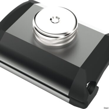 Disponibili in 2 versioni:-misura 1: per tutte le rotaie Lewmar misura 1;-misura 2: per tutte le rotaie Lewmar misura 2.