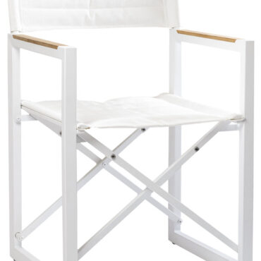 Con finitura di alta classe e in tessuto tecnico Batyline®, è disponibile in puro teak o in alluminio con braccioli in teak.Si piega molto facilmente per essere riposta ovunque a bordo.