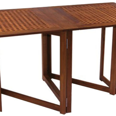 Grazie al ripiano a doppia piega risulta essere un tavolo comodo quando aperto ma anche a ridotto ingombro per lo stivaggio.