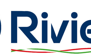 Con cardano interno, inclinometro, illuminazione 12/24 V, divisione rosa 5°. Calotta posteriore e cover incluse.