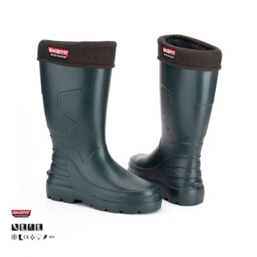 Calzature realizzate in EVA, ideali per il lavoro e il tempo libero, come la pesca, la pesca sportiva, l’agricoltura, l’allevamento, ecc. Proteggono dal freddo e dall’umidità, fornendo un completo isolamento dalla superficie. Le calzature in EVA sono estremamente durevoli, impermeabili, resistenti all’acqua, proteggono dalle basse temperature (fino -30º C); grazie alla loro estrema leggerezza, offrono un maggior comfort di utilizzo. Questo modello di stivali può essere indossato senza fodera in estate.