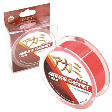 Monofilo giapponese di ultima generazione prodotto con cinque diversi tipi di nylon di altissima qualità. Triplo trattamento in silicone e resina speciale che evita la corrosione. Straordinaria resistenza e una sorprendente “morbidezza”, che permette di raggiungere grandi distanze. Il monofilo più richiesto dai pescatori professionisti, l’unico che soddisfa tutti i loro requisiti.