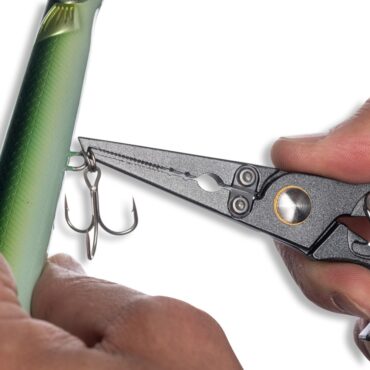 AKAMI FISHING PLIER