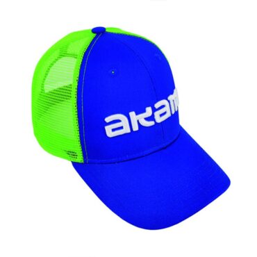 Il Cappellino AKAMI MESH BGF è un accessorio ideale sia per le attività sportive che per l'uso urbano, grazie alla sua elevata traspirabilità e comfort. Il design moderno e dinamico lo rende adatto a completare il tuo look con stile e praticità, mentre la costruzione di alta qualità garantisce la lunga durata nel tempo. Il cappellino è disponibile in diversi colori e presenta il logo AKAMI ricamato sulla parte anteriore.