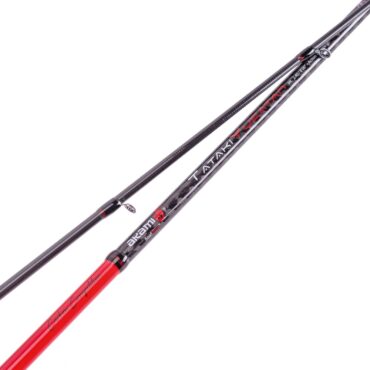 Tataki Yucatan è la nuova canna da barca della famiglia Akami. Progettata appositamente per la pesca saltwater e per la cattura di squid e calamari. Fusto in carbonio ad alto modulo e componentisca Fuji. Le guide Fuji Alconite serie “k-Guide” ne garantiscono robustezza, bellezza estetica e soprattutto resistenza all’acqua salata. Indicata per i pescatori sportivi amanti dei fusti e delle azioni progressive con ottima riserva di potenza.