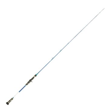 Akami Boat propone sul mercato la nuova canna da pesca Yume caratterizzata da una elevata resistenza e leggerezza, pensata per la tecnica dello Slow Pitch Jigging. Akami Yume è realizzata con guide Fuji Alconite anellata Acid molto resistenti ed una elevata sensibilità, fusto sottile IM7 Hollow Carbon, porta mulinello a scatto PTS ed un’azione parabolica a conicità lenta. Una canna da Slow Pitch con un nuovo processo di produzione che assicura movimenti precisi ed una maggiore riserva di potenza. Idonea per tutti i pescatori che desiderano cimentarsi nelle tecniche di pesca in verticale, la canna Yume garantisce elevata resistenza nei combattimenti con pesci Pelagici, Dentici, Scorfani, San Pietro e Ricciole, ma anche grufolatori con Saraghi, Occhiate, Pagelli e Occhioni.