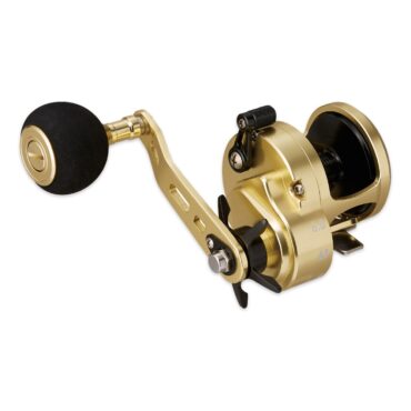 Il Banax BigTide 200L un mulinello da pesca di alta qualità specifico per lo Slow Jigging. Il corpo monoblocco e i componenti in alluminio anticorrosione offrono resistenza e durata elevate. La frizione a stella di 12 kg fluida e potente, il rapporto di recupero ottimale e la bobina sbloccabile con leva offrono una gestione della linea efficace. Il prodotto è Made in Korea, affidabile e resistente, e rappresenta un'ottima scelta per un'esperienza di pesca confortevole e soddisfacente.