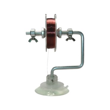 Caricatore di filo munito di ventosa per il fissaggio e staffa regolabile per lo svolgimento.