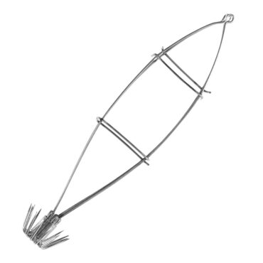 La Gabbietta Sele è una particolare totanara in metallo a gabbia con cestello in acciaio inox. La Gabbietta Metallica è indicata per l’innesco dell’esca intera come la Sarda, la Boga e il piccolo Sugarello ed è estremamente utile per la pesca da barca di Seppie, Calamari e Polipi.