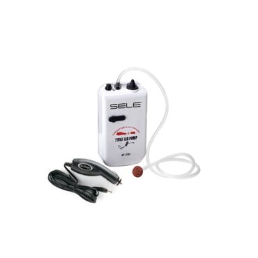 Ossigenatore Sele per secchio porta vivo a doppia velocità con cavo auto, alimentazione a batteria tipo “D”. Pietra e tubo incorporati. Ideale per ossigenare lacqua durante il trasporto dei pesci esca.
