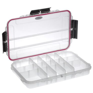 La linea di scatole MAX Grip, impermeabili e resistenti ad urti e polveri, è pensata per i pescatori più esigenti. Cerificate IP67 e dotate di una valvola automatica di pressurizzazione, queste scatole si adattano ad ogni utilizzo ed applicazioni, fornendo una protezione superiore dagli agenti atmosferici. Sono disponibili in differenti misure e configurazioni: vuote, con scomparti fissi e con scomparti mobili