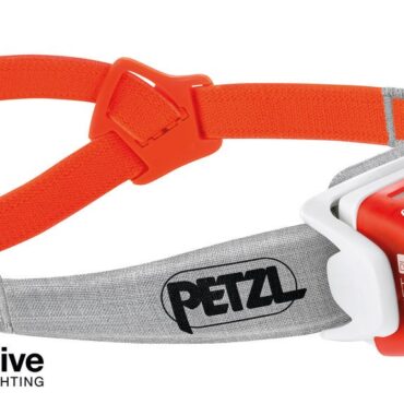 Lampada frontale compatta, molto potente e ricaricabile, con una potenza di 900 lumen per soli 100 g, SWIFT® RL è la più potente delle lampade compatte Petzl. Dotata della tecnologia REACTIVE LIGHTING®, un sensore valuta la luminosità ambientale e adatta automaticamente la potenza d’illuminazione alle esigenze dell’utilizzatore. La fascia elastica è riflettente per essere visti di notte. È realizzata in due parti per garantire un’eccellente stabilità nelle attività dinamiche e impegnative come alpinismo, trail o sci. Intuitiva, SWIFT® RL è dotata di un singolo pulsante che consente di accedere facilmente a tutte le funzioni della lampada. Ricaricabile, dispone di un indicatore di potenza a cinque livelli che consente di consultare con precisione il livello della batteria.