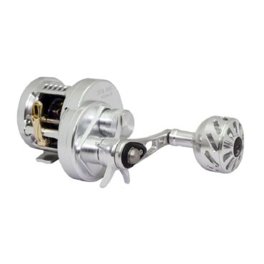 Il mulinello Fortius è stato progettato per tutti i pescatori che praticano le tecniche di pesca come: Slow Pitch, Light Jigging, Inchiku, Kabura, Tai Kabura, Tenya ed è ideale anche per la pesca del luccio d'acqua dolce con esche pesanti come jerkbaits, grandi crankbaits e spinnerbaits che pesano più di 100 grammi.  Completamente prodotto in lega di alluminio 6063# con ingranaggi e cuscinetti in acciaio inox. Un mulinello rotante con frizione a stella e manovella a sinistra, leggero e potente, assicura un grande divertimento per la pesca in saltwater e freshwater.