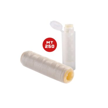 Rocchetta di filo elastico per esche, estremamente resistente. Colore bianco.