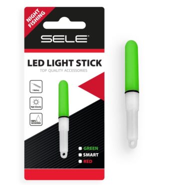 Sele Tip Light Stick sono LED luminosi a batteria, progettati per i galleggianti da pesca. Grazie alla loro luminosità e affidabilità, assicurano una visibilità eccellente durante la pesca, sia di notte che al crepuscolo. Il loro design compatto e leggero li rende facili da montare e da trasportare ovunque tu vada. Con le "Sele Tip Light Stick" potrai goderti sessioni di pesca notturna senza preoccupazioni, mantenendo sempre sotto controllo i tuoi galleggianti. Batteria inclusa.