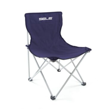 Sedia richiudibile, struttura in alluminio ed elementi in polyestere.