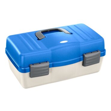Valigetta 136 in plastica da pesca con misure interne 460 x 282 x 221 mm / 18.10 x 11.10 x 8.70 inch. Colore del fondo avorio, coperchio blu cobalto e serrature grigie. Questa valigetta da pesca è dotata di un interno a 4 ripiani con 14 scompartimenti per riporre la propria minuteria da pesca, ampio spazio di stoccaggio sul fondo. Materiale: polipropilene. Viene impreziosita dal manico ergonomico integrato nel coperchio per un agile trasporto.