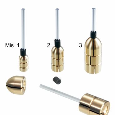 Bullet a peso variabile, ideale per la pesca con esche siliconiche sia con Texas rig che con Carolina rig. Il Bullet è composto da tre parti in ottone che, grazie ad una traccia longitudinale, possono essere tolte o aggiunte sul filo senza tagliarlo. Disponibile in tre diverse misure per una variabilità di peso da 1 a 26 grammi.

Busta da 1 pezzo, confezione da 10 buste.