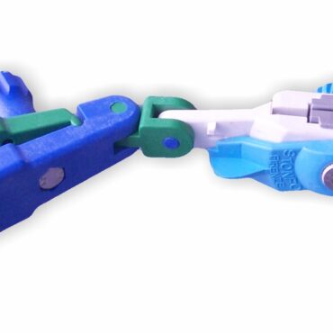 Dispositivo di sgancio della lenza per la traina di superficie. Mantiene il filo basso sulla superficie dell’acqua facendo “lavorare” meglio le esche. Brevettato.

Busta da 1 pezzo, confezione da 10 buste.