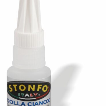 Collante cianoacrilico a essiccazione rapida indispensabile per l’incollaggio di fili nylon, fluorocarbon e trecciati. Ideale inoltre per realizzare montaggi con perline, applicare apicali e tubolari su vettini, consolidare nodi, costruire mosche artificiali, tube flies etc. etc. Boccetta con dosatore contagocce molto preciso. Prodotto deperibile da conservare in frigo. Contenuto boccetta: 10 gr.

Busta da 1 pezzo, confezione da 10 buste.