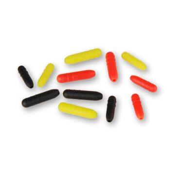Tappini in gomma elastica leggerissima di colore fluorescente. Inseriti sull’antenna del galleggiante ne migliorano notevolmente la visibilità. Non variano la portata del galleggiante. Busta assortita con 3 colori e due misure che si adattano su antenne da Ø mm 1,0 a 2,5.