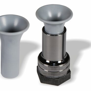 Pareggia pelo con fondo in gomma antirumore. I due coni di diversa grandezza permettono un perfetto allineamento di qualsiasi tipo di pelo.

Busta da 1 pezzo, confezione da 10 buste.