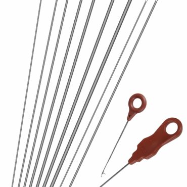 Serie completa di 7 aghi tubolari in acciaio inox più 4 aghi per asole per la realizzazione di connessioni Wind-On nei vari diametri di nylon. La connessione wind-on consiste nell’unire senza nodi due fili di diverso diametro inserendoli per un certo tratto nel trecciato tubolare tipo spectra o dacron. I cappietti alle estremità del trecciato permettono la rapida intercambiabilità del finale. Fornito completo di istruzioni per l’uso.