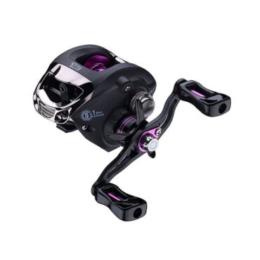 Flicks STR è il nuovissimo mulinello da spinning a bobina rotante progettato per la pesca baitcasting, presenta un design accattivante ed una elevata tecnologia. Leggero e potente assemblato con elementi in alluminio ultra resistenti e pomello a doppia impugnatura. Grazie al suo recupero potente e alla struttura affidabile è un valido alleato anche nella pesca leggera in saltwater. Il mulinello Flicks è composto da una bobina ultra leggera realizzata in doppio alluminio forgiato, ideale per gestire anche piccole esche in qualsiasi condizionedi pesca.